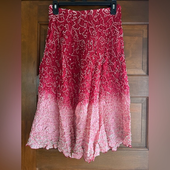 Chaudry Midi Embellished Ombré Skirt 🍓 - Picture 3 of 4